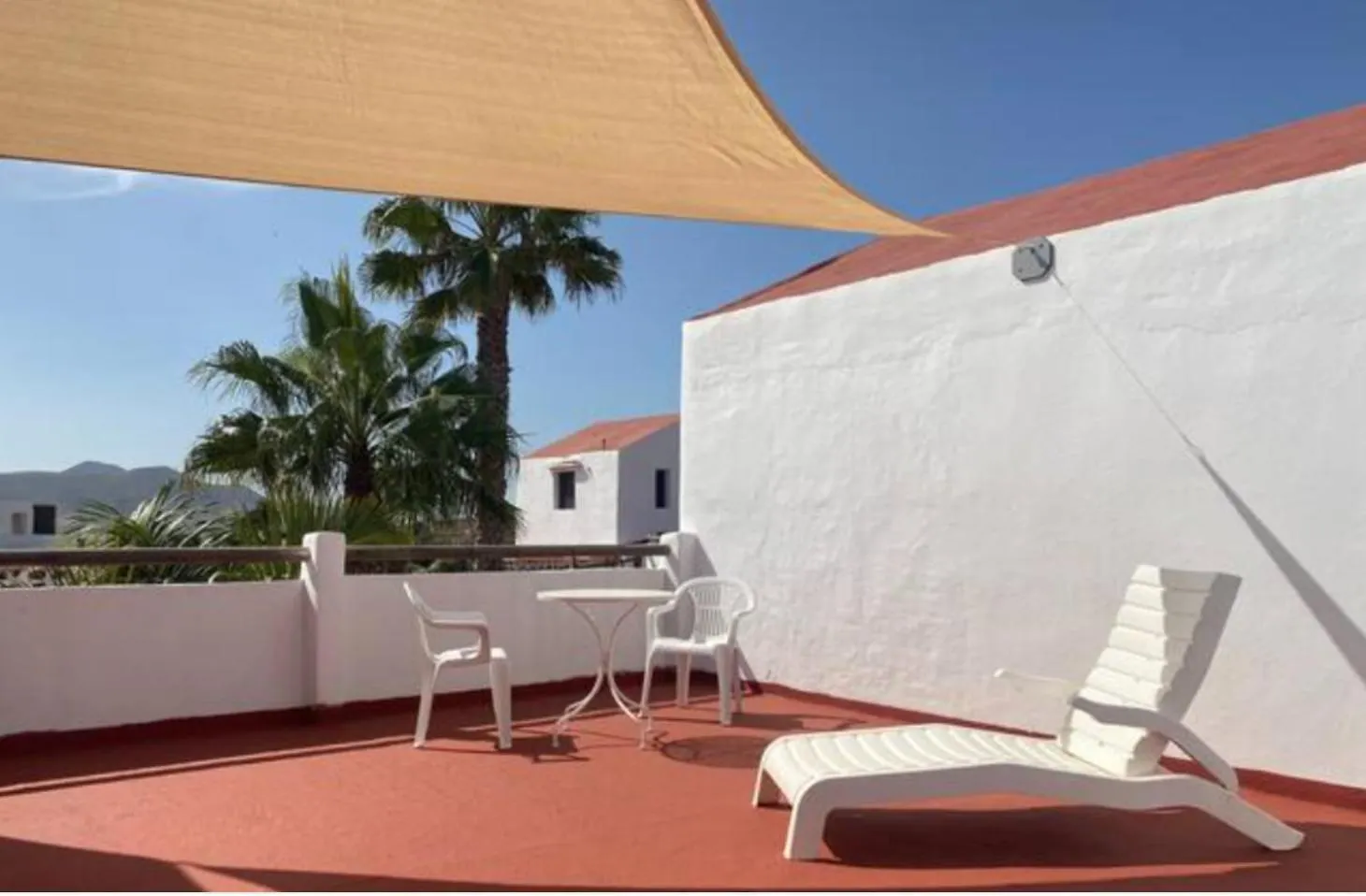 Casa Cocolores Villaverde  Maison d'hôtes