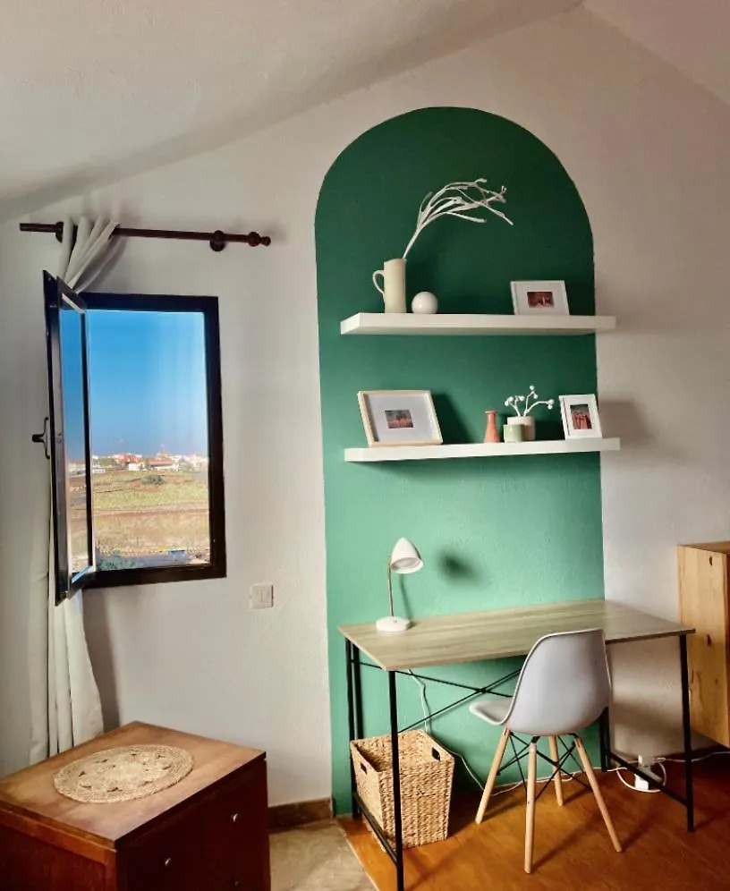 Casa Cocolores Villaverde  Maison d'hôtes