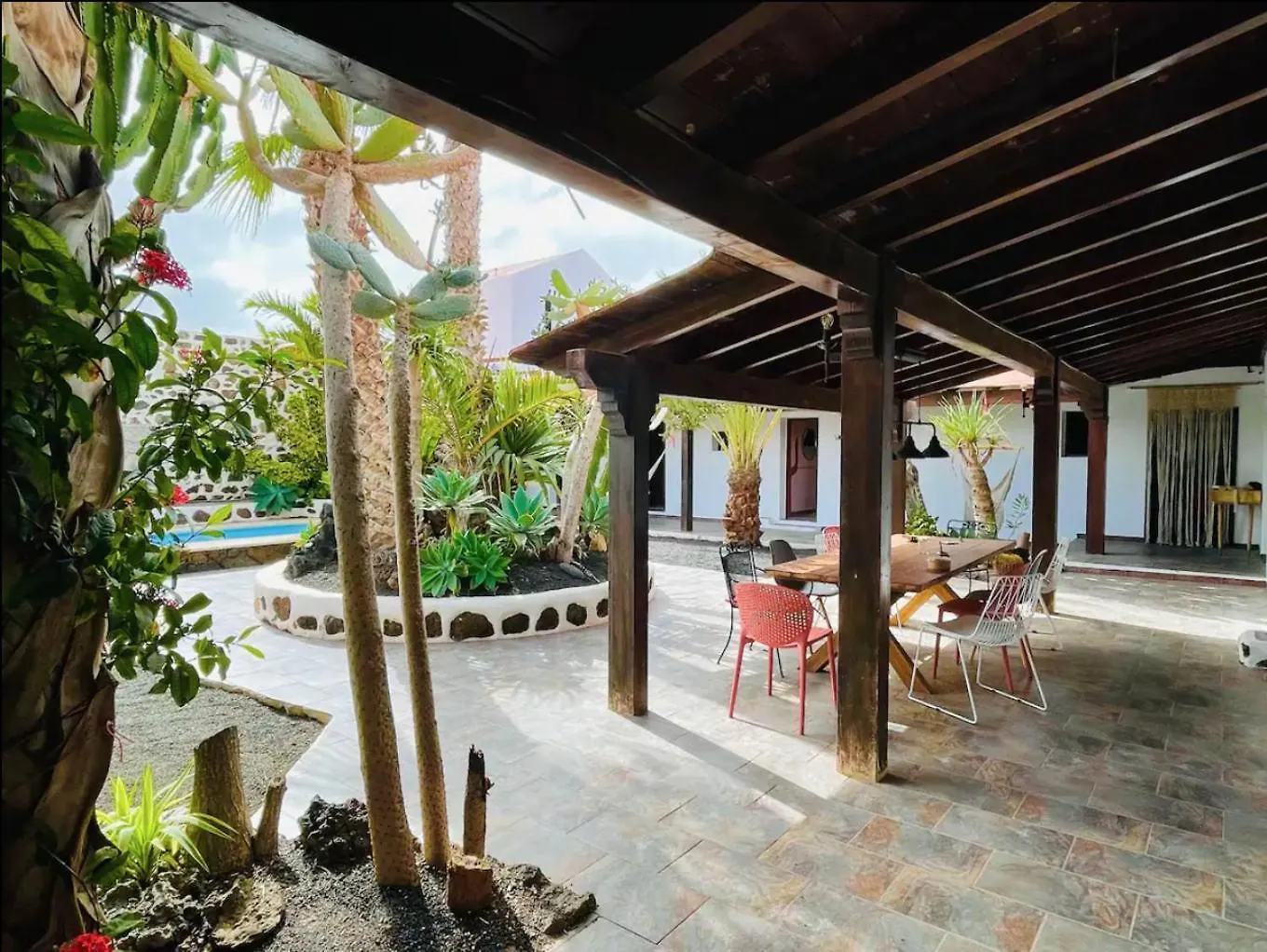 Casa Cocolores Villaverde